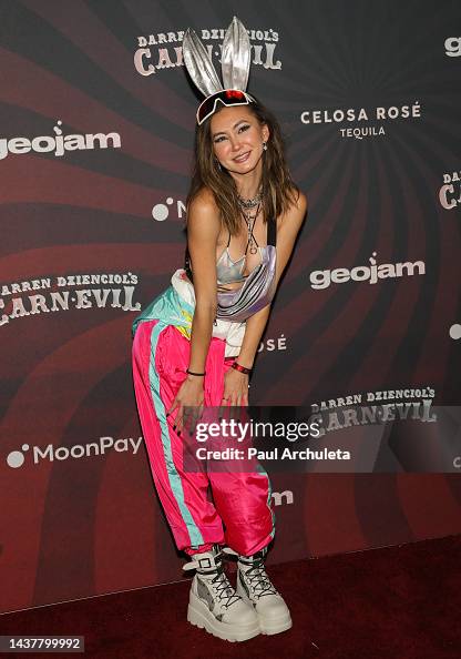 Actress Kimiko Glenn attends the CARN*EVIL Halloween Party at a... News