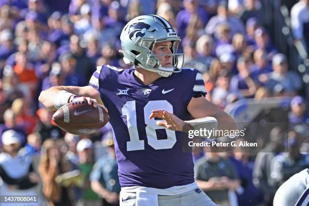 Quarterback Will Howard of the Kansas State Wildcats throws a pass against the Oklahoma State Cowboys during the first half at Bill Snyder Family...