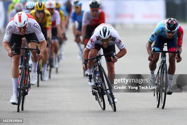 Max Walscheid of Germany and Team Cofidis, Mark Cavendish of the United Kingdom and Team Quick-Step Alpha Vinyl and Sarawut Sirironnachai of Thailand...