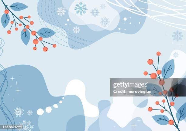 ilustraciones, imágenes clip art, dibujos animados e iconos de stock de fondo abstracto simplemente invernal con artes de línea natural. plantilla vectorial con copos de nieve y ramas ilex - winter