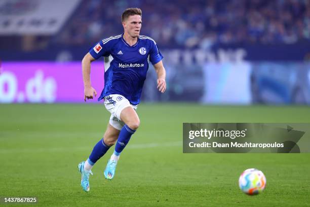 Marius Bulter of Schalke in action during the Bundesliga match between FC Schalke 04 and Sport-Club Freiburg at Veltins-Arena on October 30, 2022 in...