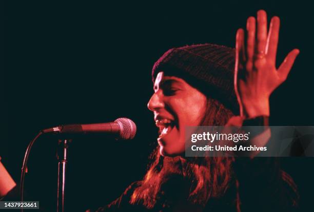 Patti Smith, amerikanische Punk und Rock Sängerin, gilt als Godmother of Punk, hier bei einem Konzert, circa 1978.