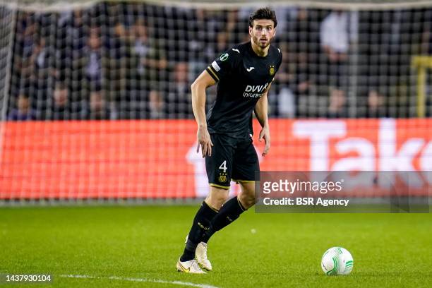 Wesley Hoedt of RSC Anderlecht dribbles with the ball during the Group B - UEFA Europa Conference League match between RSC Anderlecht and FCSB at the...