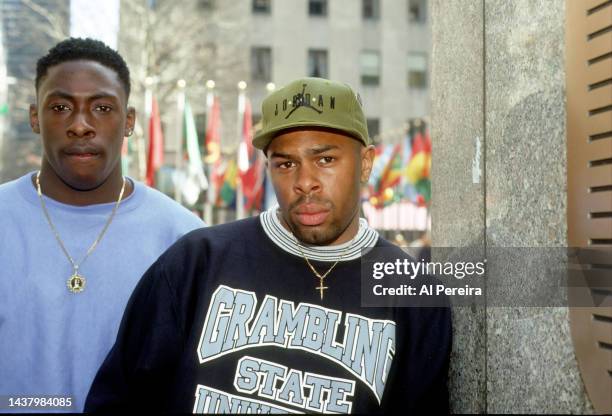 Cl Smooth Rapper Pete Rock Cl Smooth Photos and Premium High Res Pictures - Getty Images