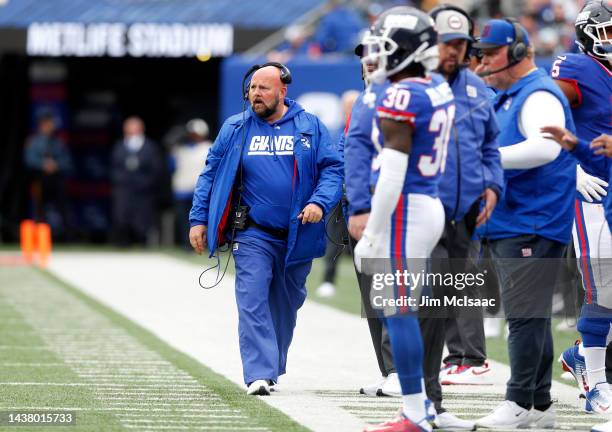 Head coach Brian Daboll of the New York Giants in action against the Chicago Bears at MetLife Stadium on October 02, 2022 in East Rutherford, New...