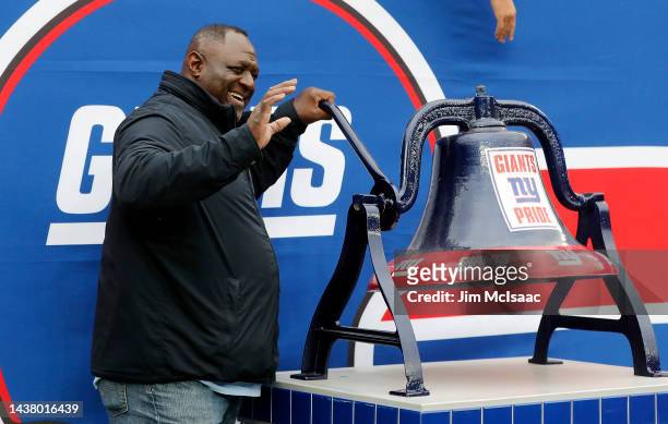 Former New York Giant Leonard Marshall attends a game between the Giants and the Chicago Bears at MetLife Stadium on October 02, 2022 in East...
