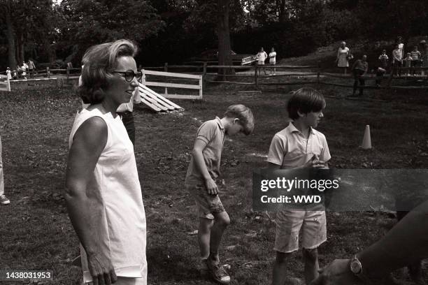 Ethel Kennedy with sons at the Kennedy pet show in Washington D.C.