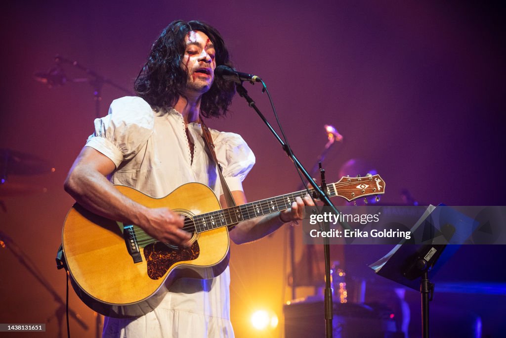 Amos Lee performs at Orpheum Theater on October 31, 2022 in New... News  Photo - Getty Images