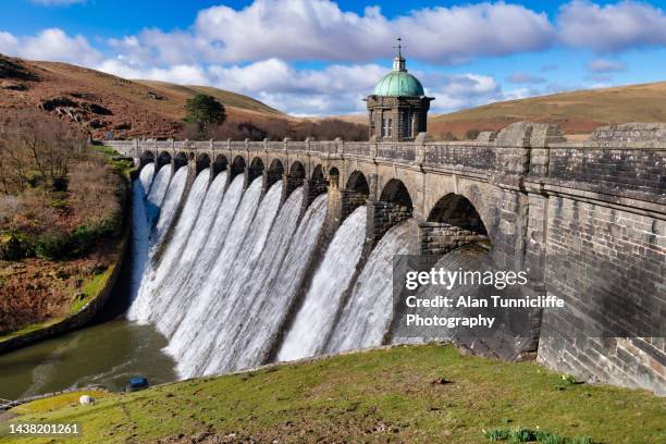 elan valley - powys stock pictures, royalty-free photos & images