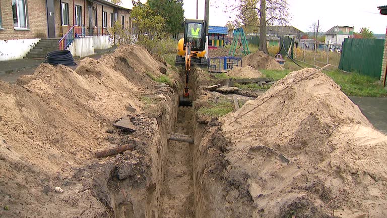 Backhoe Trenches Backhoe Digging Trench Videos and HD Footage - Getty Images