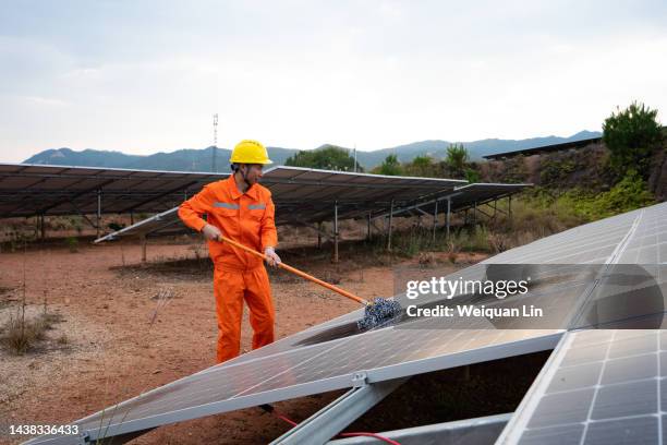 Slanted Ramp Photos and Premium High Res Pictures - Getty Images
