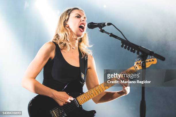 Ellie Rowsell of the English rock band Wolf Alice performs on stage at La Riviera on November 02, 2022 in Madrid, Spain.