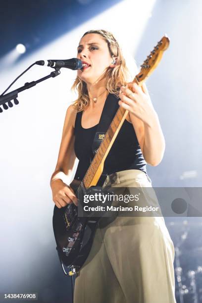 Ellie Rowsell of the English rock band Wolf Alice performs on stage at La Riviera on November 02, 2022 in Madrid, Spain.