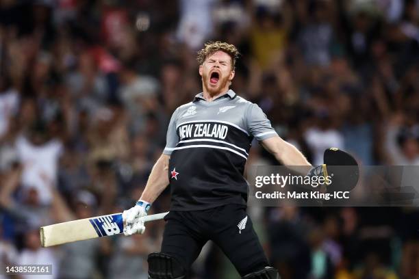 Glenn Phillips of New Zealand celebrates his century during the ICC Men's T20 World Cup match between New Zealand and Sri Lanka at Sydney Cricket...