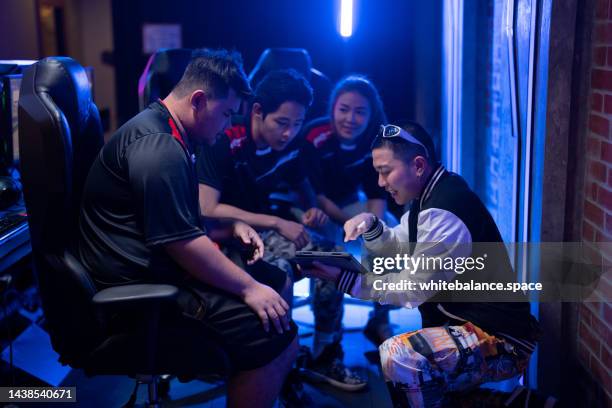 developing the strategy. - esports stock pictures, royalty-free photos & images