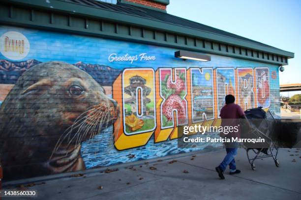Oxnard Rabbit 19 Oxnard Transit Center Stock Photos, High-Res Pictures, and Images ...