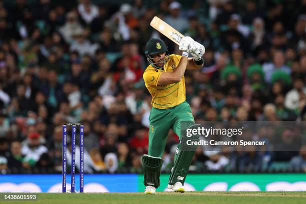 Aiden Markram of South Africa bats during the ICC Men's T20 World Cup match between Pakistan and South Africa at Sydney Cricket Ground on November...