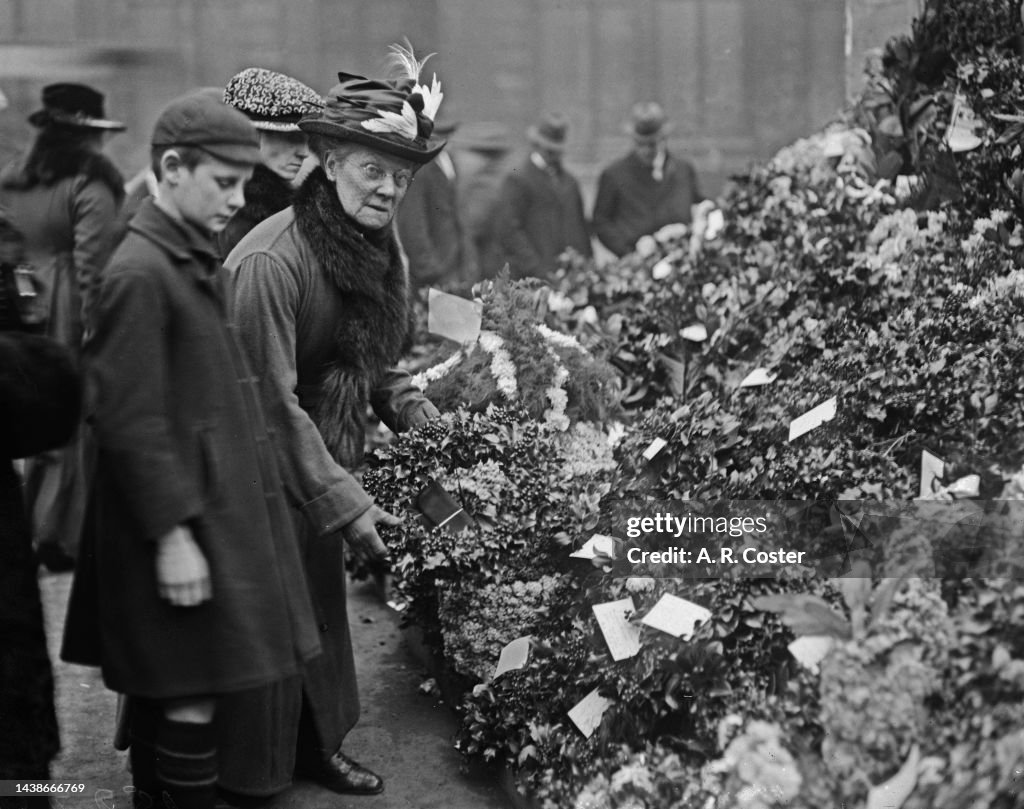 Christmas At The Cenotaph