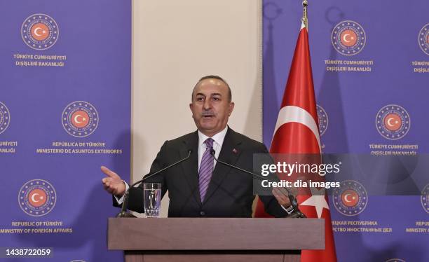 Turkish Foreign Minister Mevlüt Çavuşoğlu speaks on November 3, 2022 in Istanbul, Turkey.