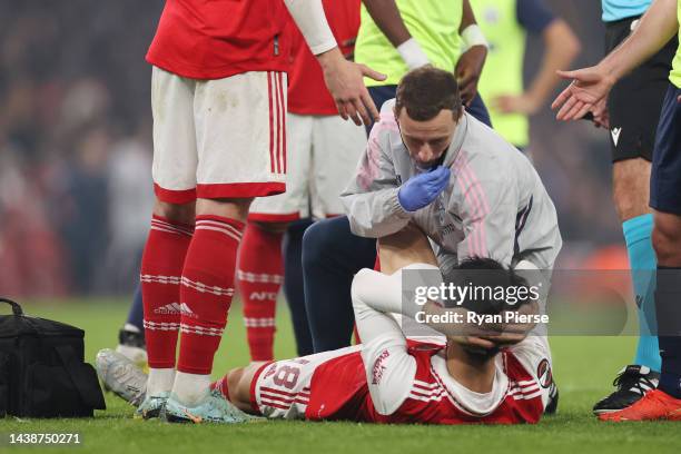 Takehiro Tomiyasu of Arsenal is seen injured before being substituted off during the UEFA Europa League group A match between Arsenal FC and FC...