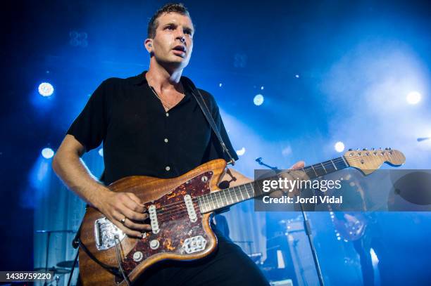 Joff Oddie of Wolf Alice performs on stage at Sala Apolo on November 03, 2022 in Barcelona, Spain.