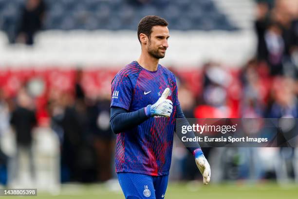 Goalkeeper Sergio Rico of Paris Saint Germain warming up during the Ligue 1 match between Paris Saint-Germain and ESTAC Troyes at Parc des Princes on...