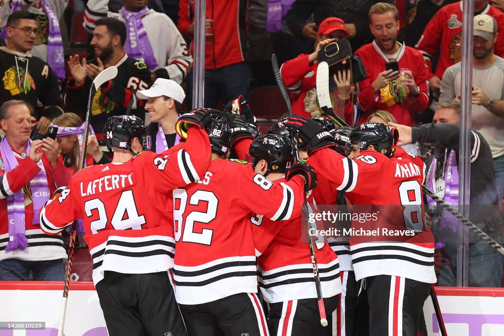 Los Angeles Kings v Chicago Blackhawks
