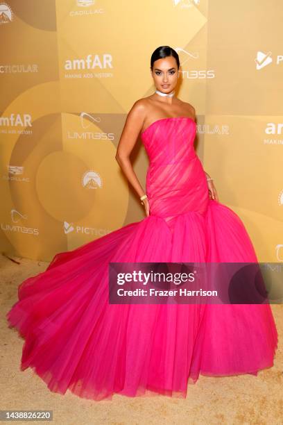 Gizele Oliveira attends amfAR Gala Los Angeles 2022 at Pacific Design Center on November 03, 2022 in West Hollywood, California.