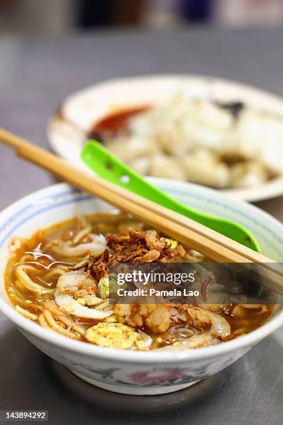 penang hokkien mee - hokkien mee stock pictures, royalty-free photos & images