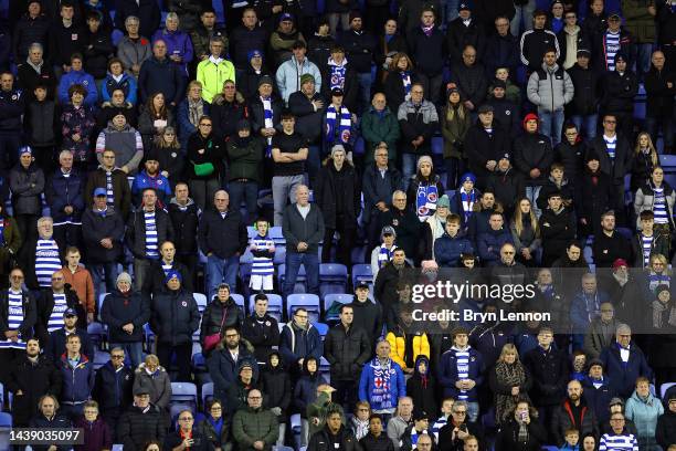 Fans observe minute's silence for remembrance day prior to the Sky Bet Championship between Reading and Preston North End at Select Car Leasing...