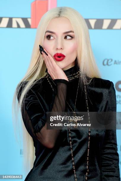 Singer Ava Max attends the red carpet for the LOS40 Music Awards 2022 at the WiZink Center on November 04, 2022 in Madrid, Spain.