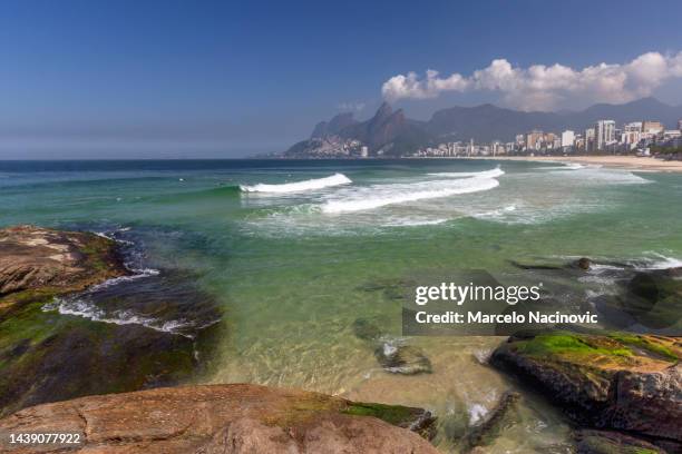 Arpoador Rd 1,106 Playa De Arpoador Stock Photos, High-Res Pictures, and Images ...