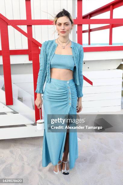 Phoebe Tonkin attends CHANEL Cruise 2022/23 Collection in Miami at Faena Beach on November 04, 2022 in Miami Beach, Florida.