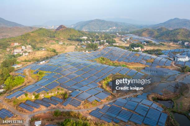 solar power plant in the morning light - china landscape stockfoto's en -beelden