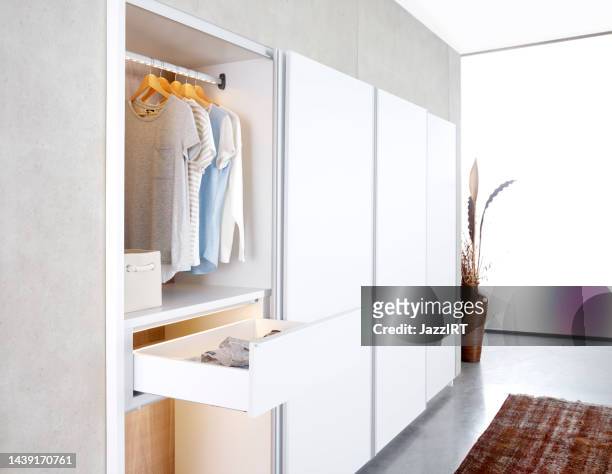 large wardrobe in the hallway of the house - garderob bildbanksfoton och bilder