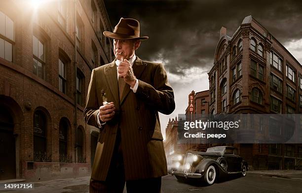 1940's stylised film noir gangster - film noir style stockfoto's en -beelden