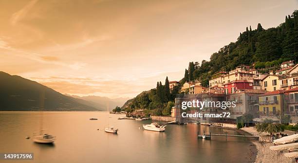 varenna, lake como - como italia stock pictures, royalty-free photos & images