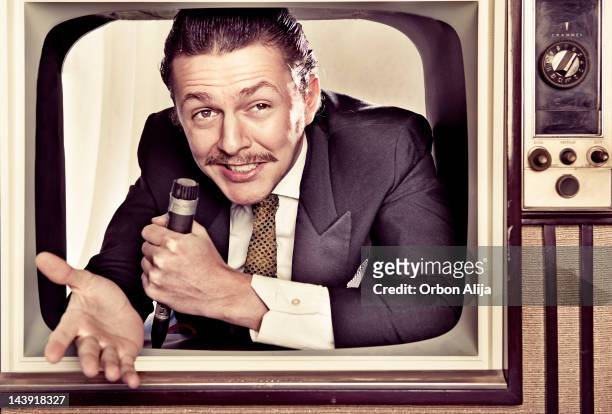 host coming out of tv - television host stock pictures, royalty-free photos & images