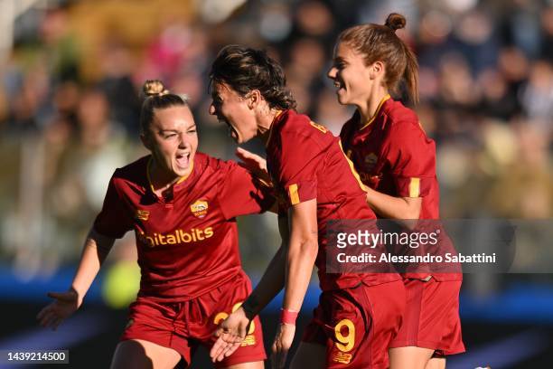 Valentina Giacinti of AS Roma women celebrates after scoring the opening goal during the Italian Women's Super Cup match between Juventus and AS Roma...
