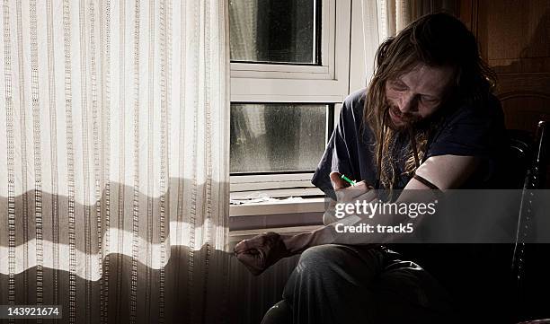 de utilizador - drogados imagens e fotografias de stock