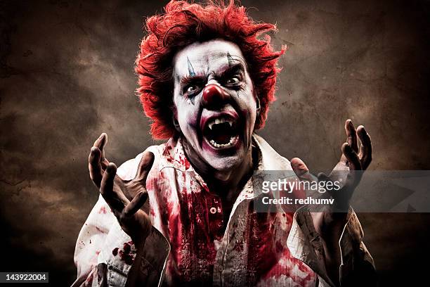 böse vampir clown - spooky stock-fotos und bilder