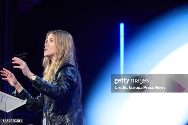 The national president of New Generations, Beatriz Fanjul, speaks during the closing ceremony of the XIII Extraordinary Autonomous Congress of New...