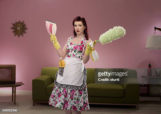 retro housewife - 1950 females only housewife stockfoto's en -beelden