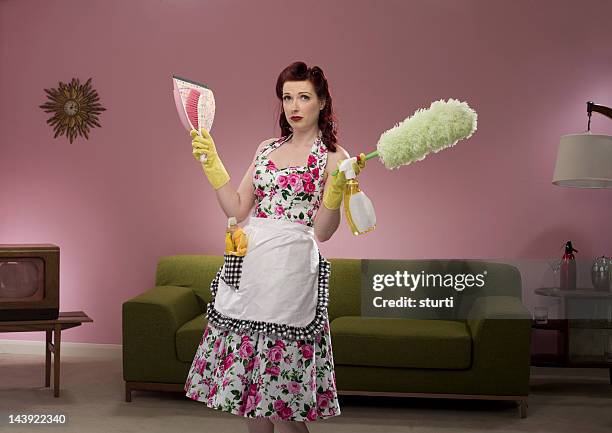 retro housewife - stereotypical housewife stock pictures, royalty-free photos & images