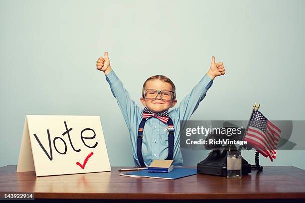 vote! - young voters stockfoto's en -beelden