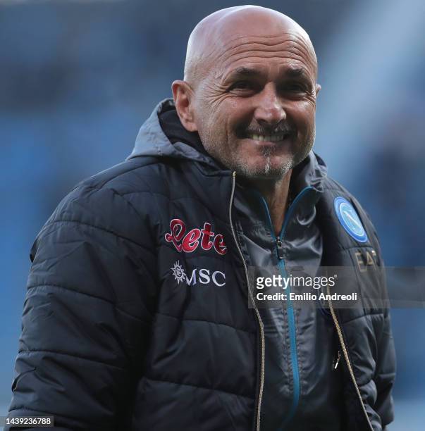 Napoli coach Luciano Spalletti looks on prior to the Serie A match between Atalanta BC and SSC Napoli at Gewiss Stadium on November 05, 2022 in...