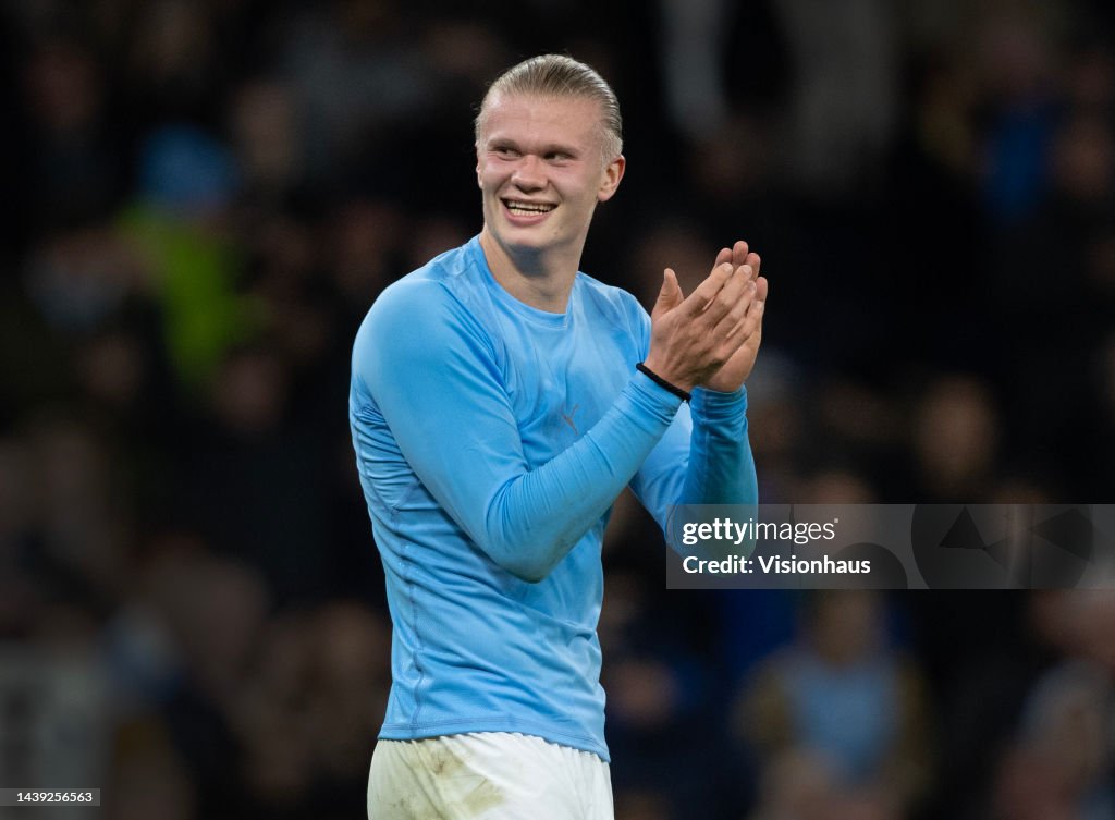 Manchester City v Fulham FC - Premier League