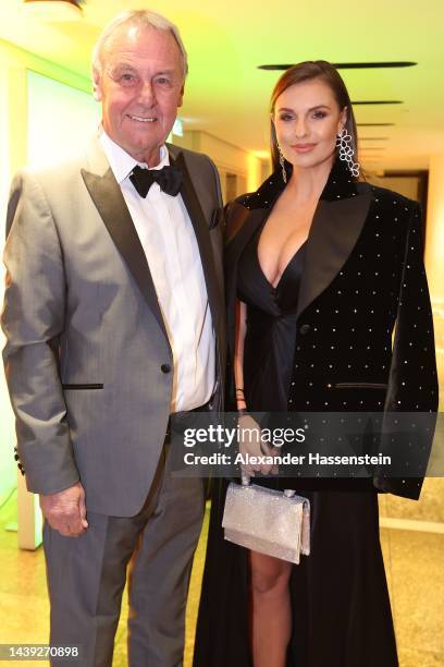 Jörg Wontorra arrives with Laura Wontorra for the annual German Sports Media Ball at Alte Oper on November 05, 2022 in Frankfurt am Main, Germany.