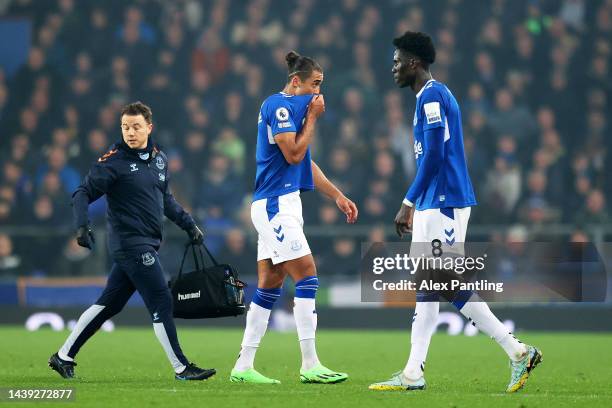 Dominic Calvert-Lewin of Everton is substituted off with a injury during the Premier League match between Everton FC and Leicester City at Goodison...
