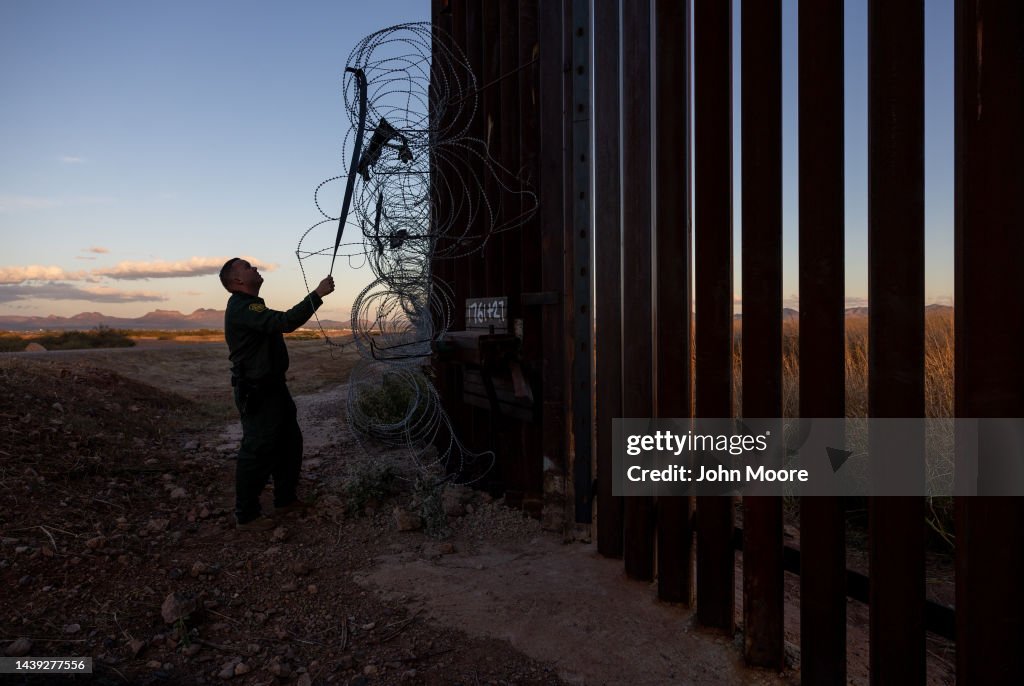 U.S. Customs And Border Protection Agents Pursue Migrants Along Mexico-Arizona Border